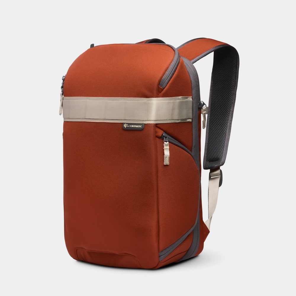 Nomatic Peter McKinnon Luma Camera Pack 18L